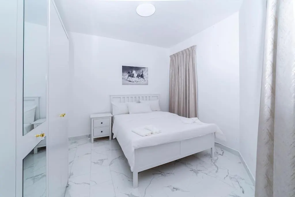 Luxury 2 Bedroom Apartment In Dubai Marina & Jbr Beach
